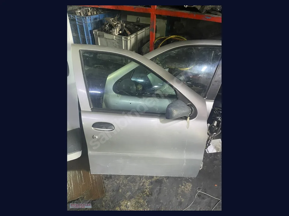 Fiat Siena KAPI çıkma parça fotoğrafı 1