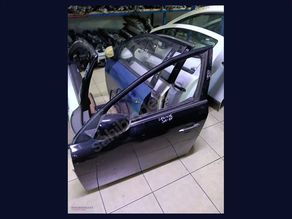 Renault Latitude KAPI çıkma parça fotoğrafı 1