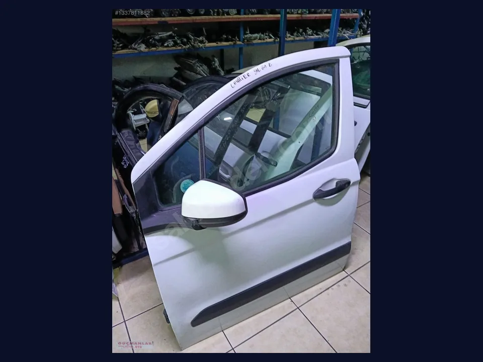Ford Tourneo KAPI çıkma parça fotoğrafı 1