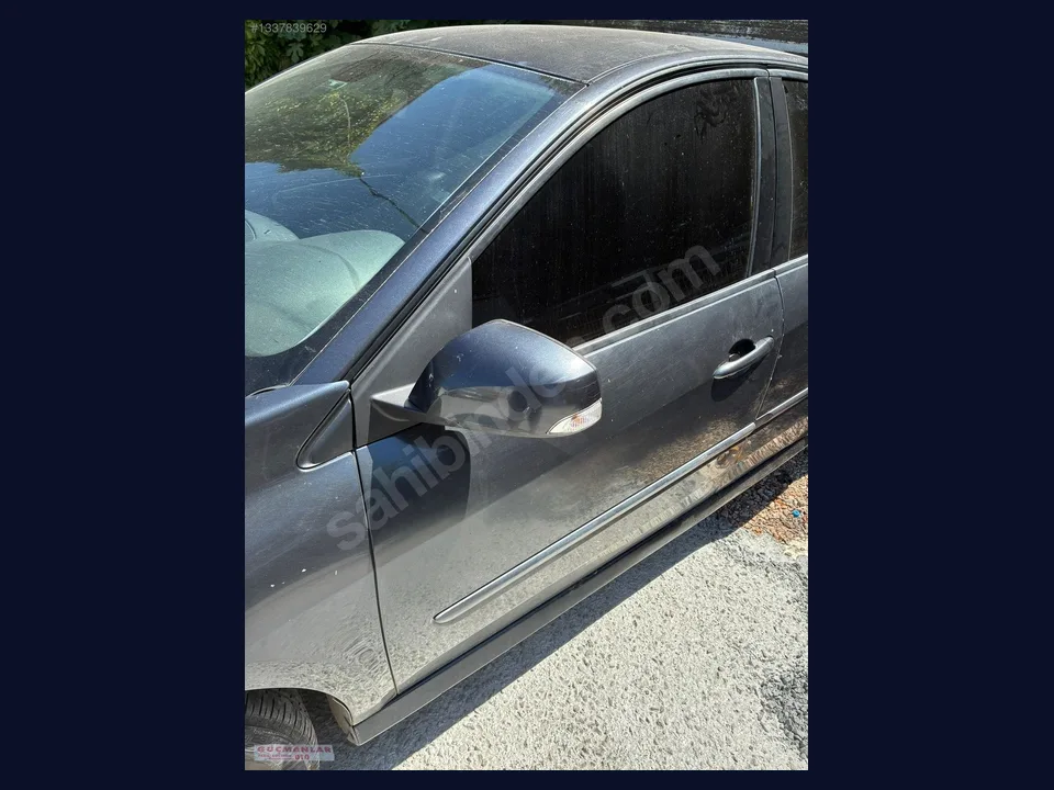 Renault Laguna KAPI çıkma parça fotoğrafı 1