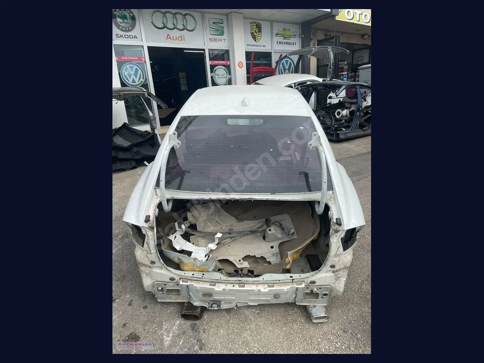 Volvo S60 TAVAN SACI çıkma parça fotoğrafı 1