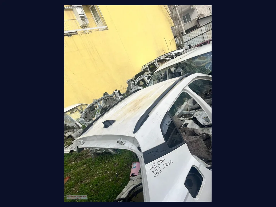Seat Arona TAVAN SACI çıkma parça fotoğrafı 1
