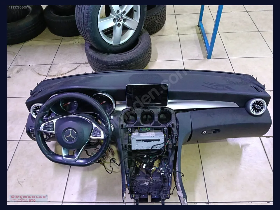 Mercedes-Benz C TORPİDO çıkma parça fotoğrafı 2