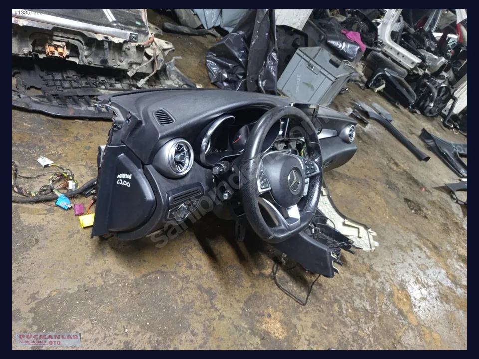 Mercedes-Benz C TORPİDO çıkma parça fotoğrafı 1