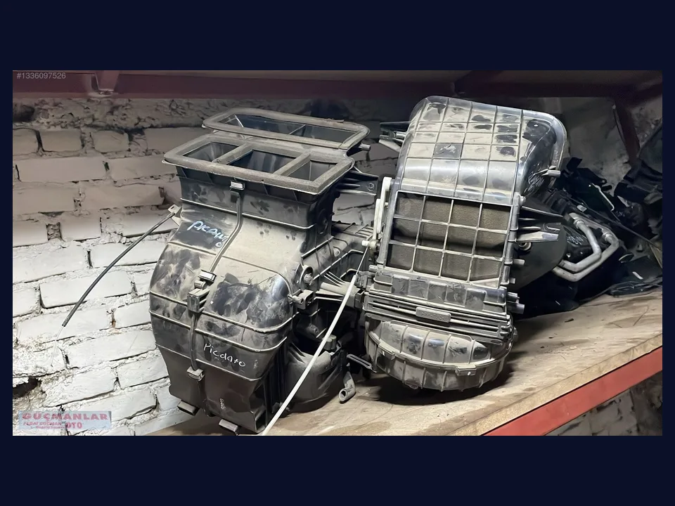 Kia Picanto KALORİFER KUTUSU çıkma parça fotoğrafı 1