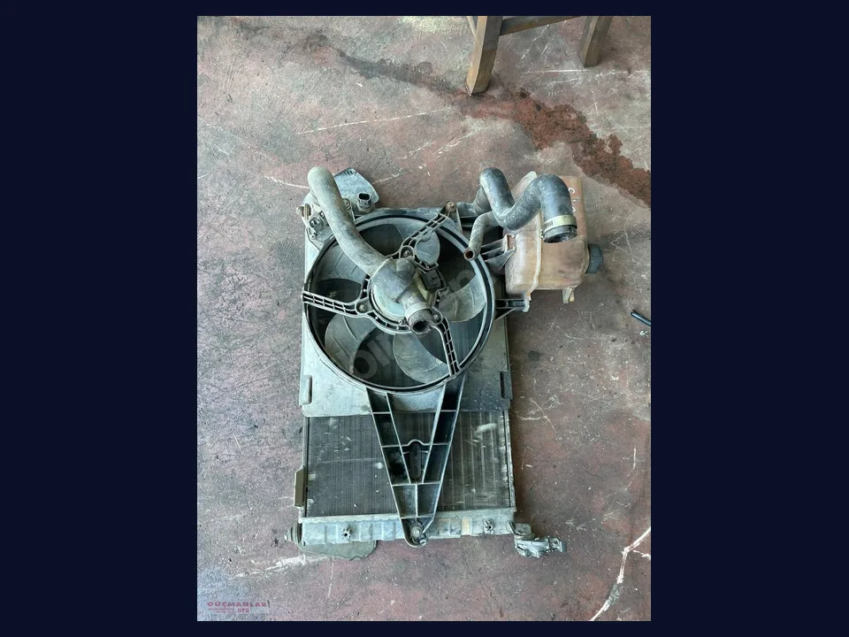 Fiat Siena RADYATÖR çıkma parça fotoğrafı 1