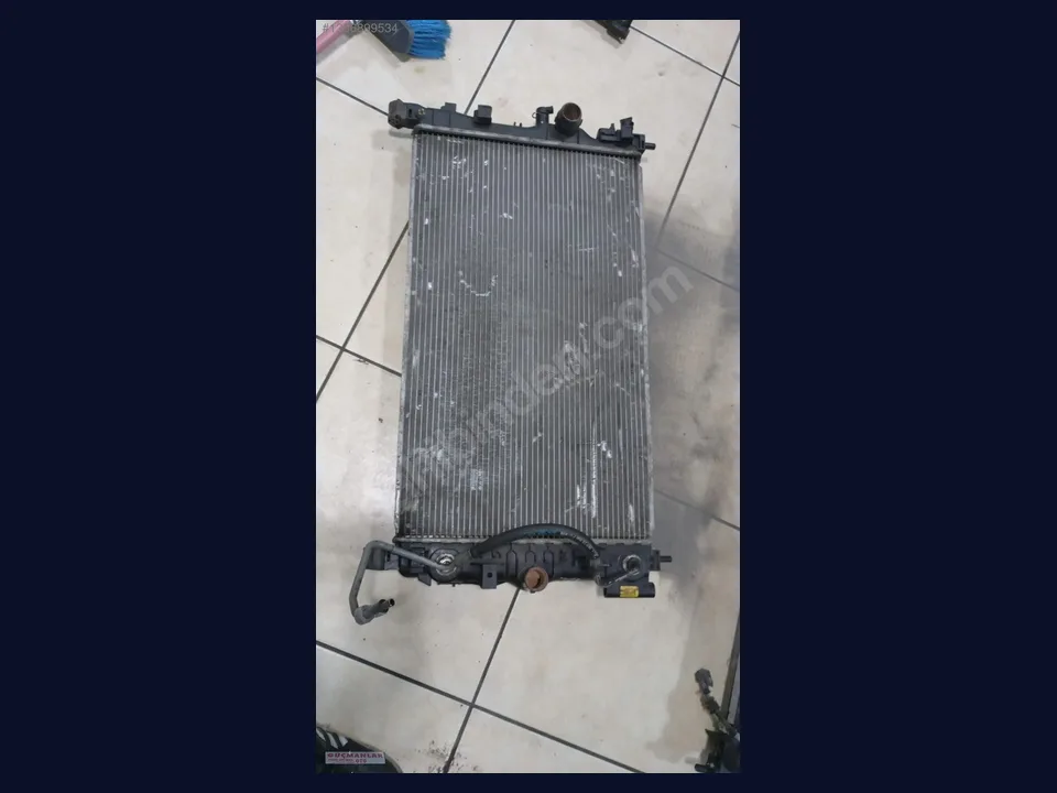 Chevrolet Cruze RADYATÖR çıkma parça fotoğrafı 1