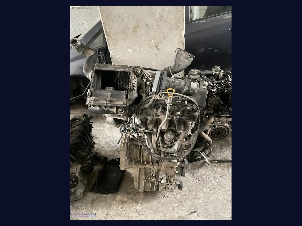 Mercedes-Benz B MOTOR (KOMPLE) çıkma parça fotoğrafı 1