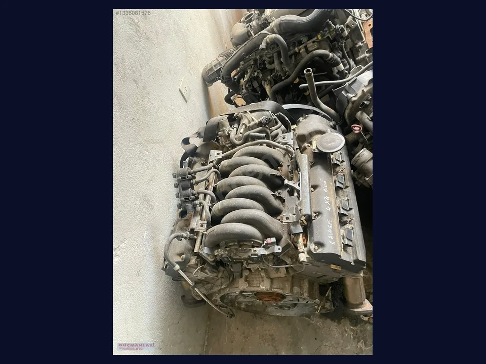 Land Rover Range Rover MOTOR (KOMPLE) çıkma parça fotoğrafı 1