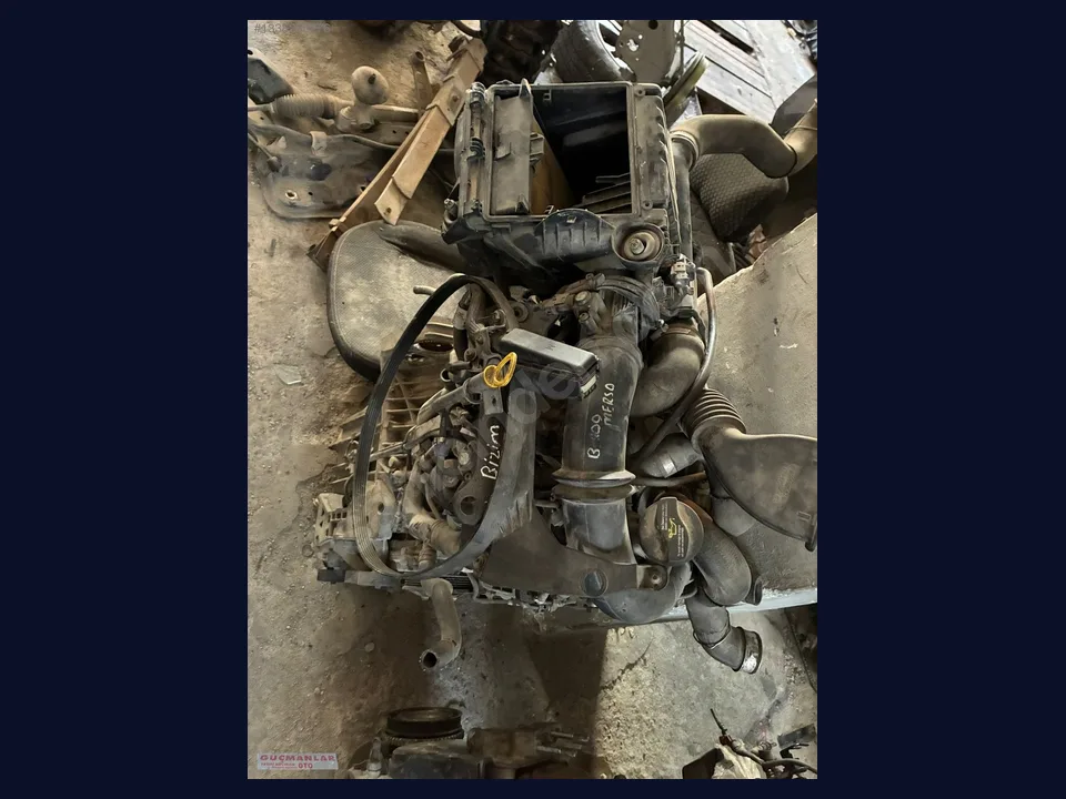 Mercedes-Benz B MOTOR (KOMPLE) çıkma parça fotoğrafı 1