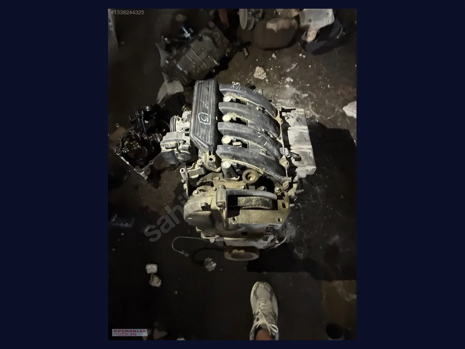 Renault Megane MOTOR (KOMPLE) çıkma parça fotoğrafı 1