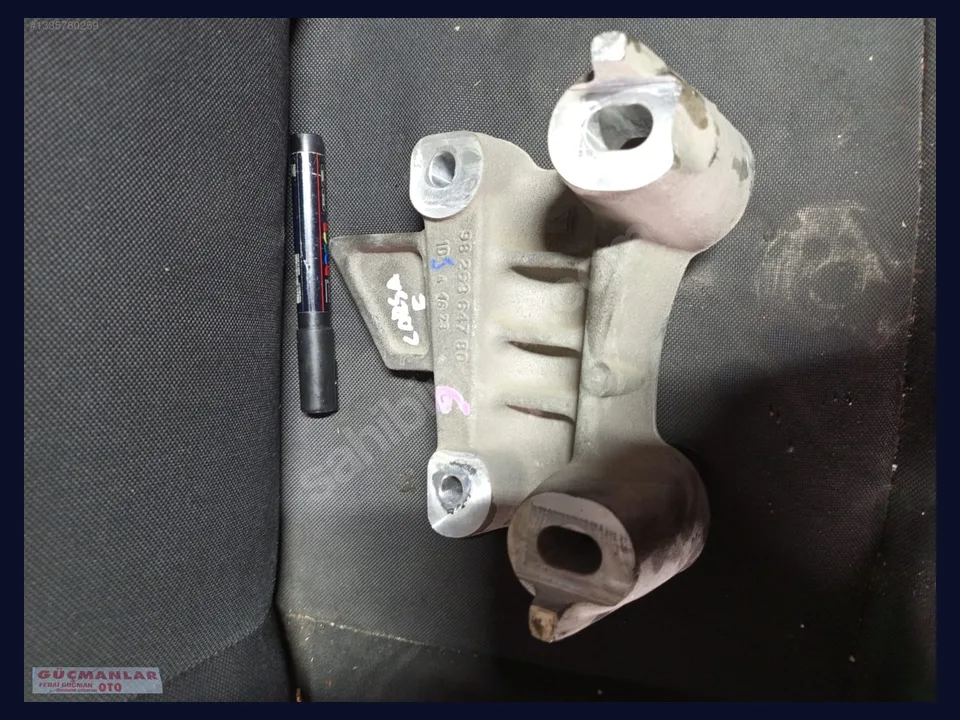Opel Corsa MOTOR TAKOZU çıkma parça fotoğrafı 1