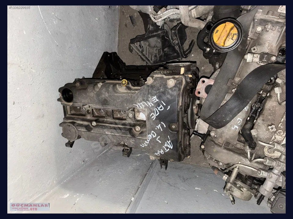 Opel Astra SİLİNDİR KAPAĞI çıkma parça fotoğrafı 1