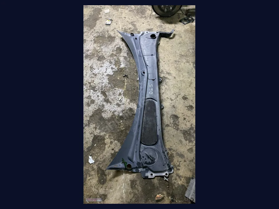 Volvo S90 ÖN CAM IZGARASI çıkma parça fotoğrafı 1