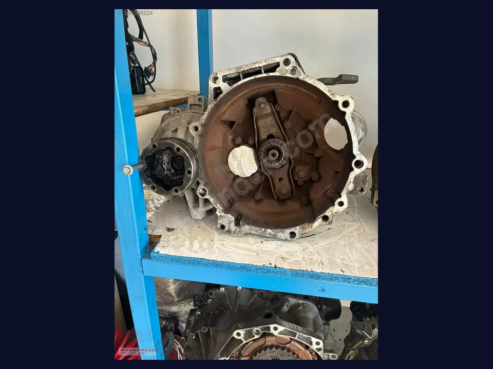 Volkswagen Passat ŞANZIMAN KOMPLE çıkma parça fotoğrafı 1
