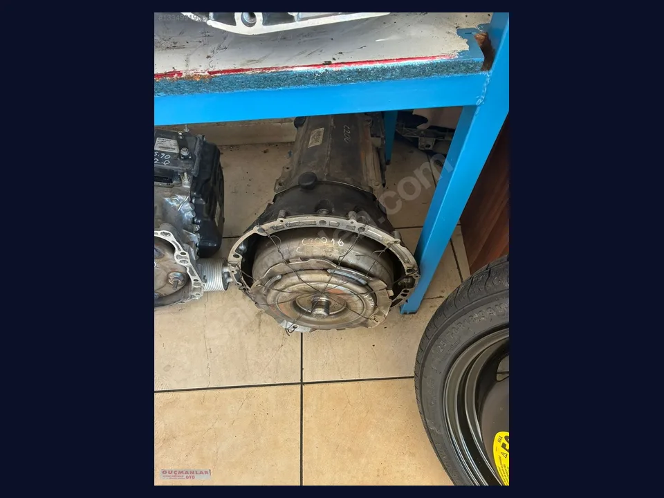 Mercedes-Benz C ŞANZIMAN KOMPLE çıkma parça fotoğrafı 1