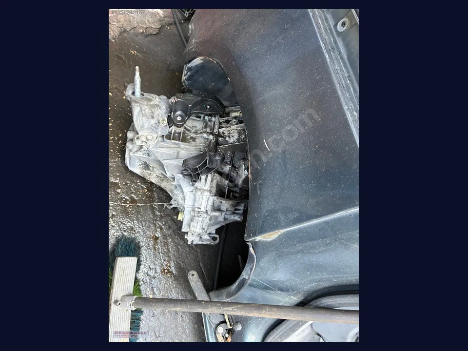 Renault Laguna ŞANZIMAN KOMPLE çıkma parça fotoğrafı 1