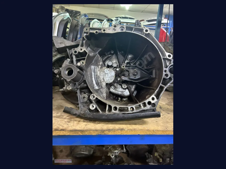 Citroen Berlingo ŞANZIMAN KOMPLE çıkma parça fotoğrafı 1