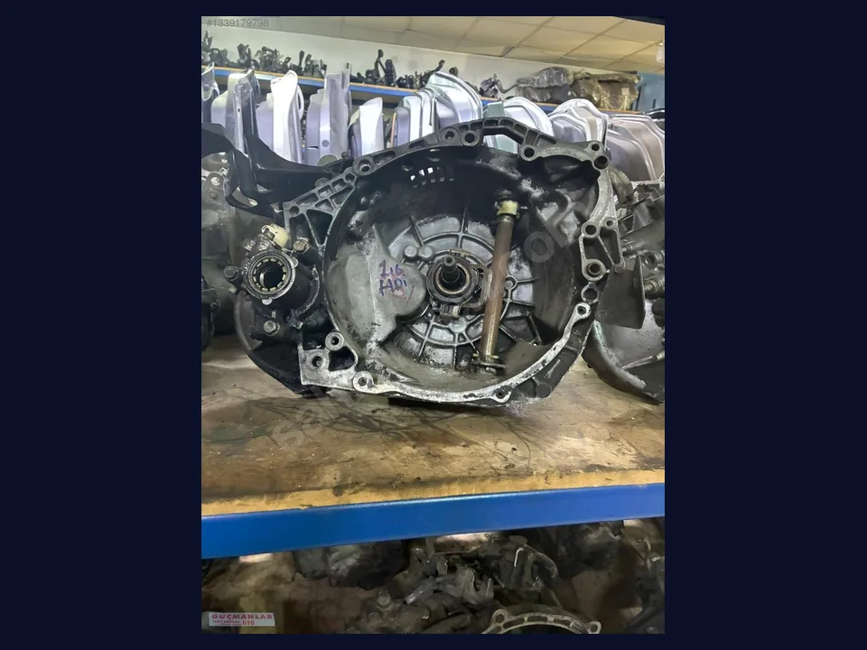 Peugeot Partner ŞANZIMAN KOMPLE çıkma parça fotoğrafı 1
