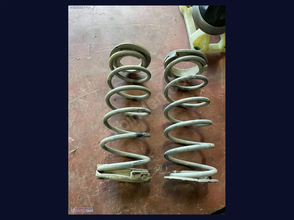 Hyundai i20 HELEZON YAY çıkma parça fotoğrafı 1